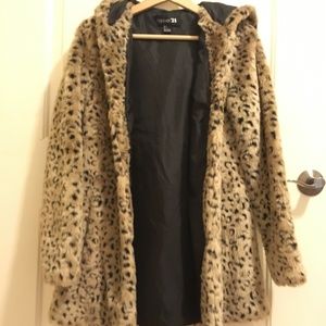 Hooded Leopard print jacket for women F21